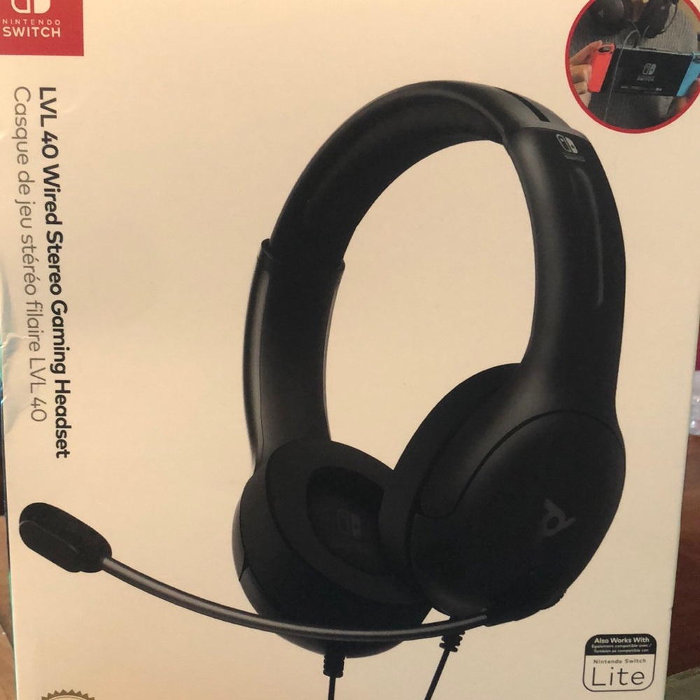 Nintendo Switch LVL 40 Wired Stereo Gaming Headset